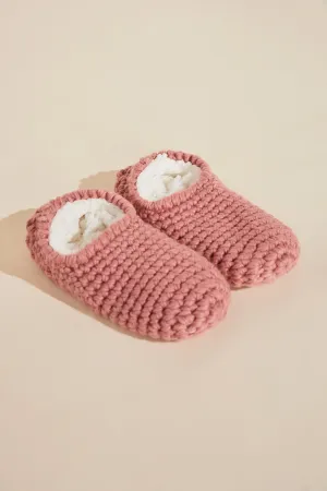 Plush Ankle Slipper Socks in La Rosa