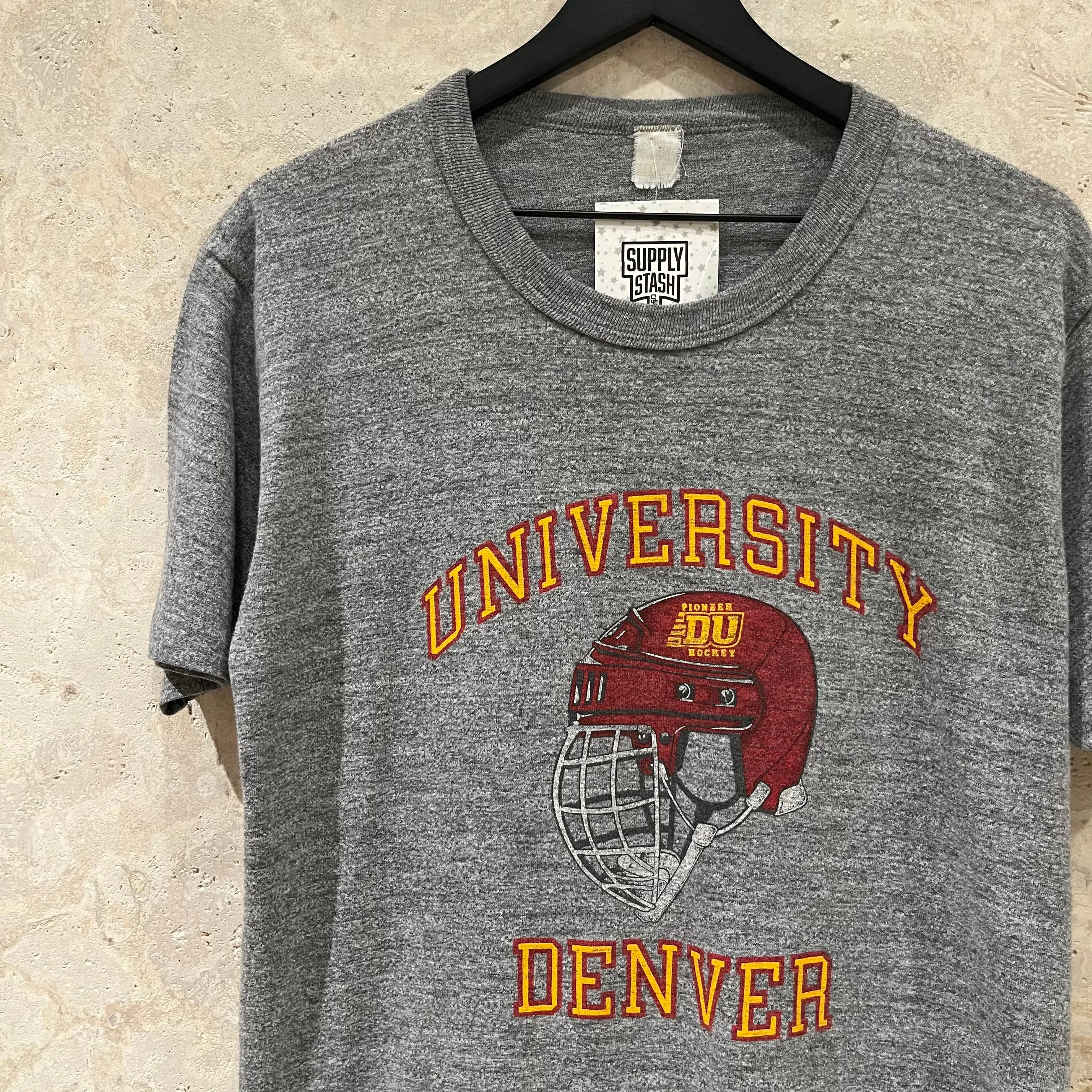 SS 1980s University Of Denver Pioneer Hockey T Shirt Size M
